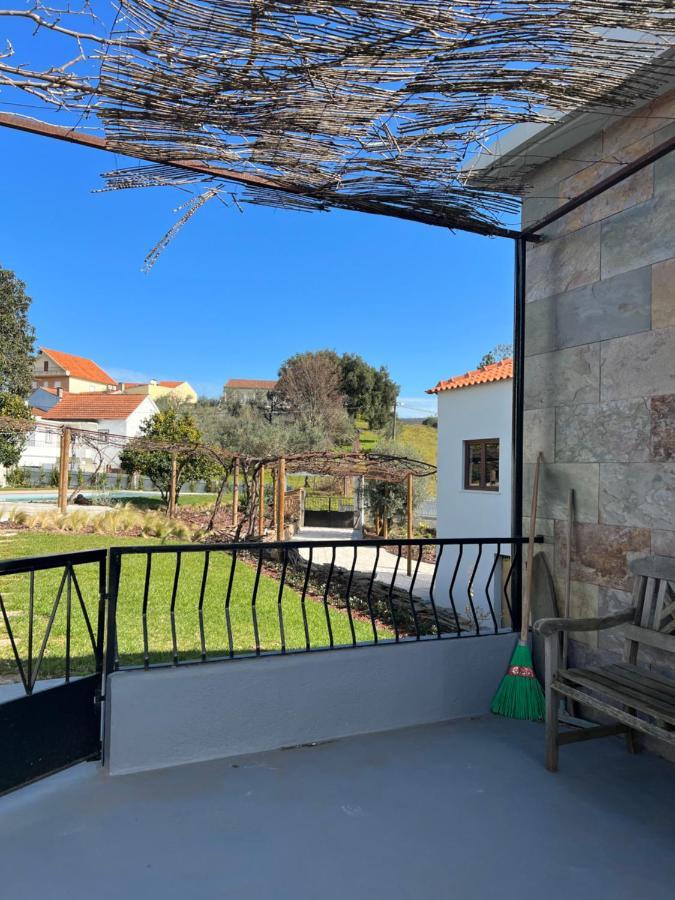 Villa Casa Bizarra à Castanheira de Pera Extérieur photo