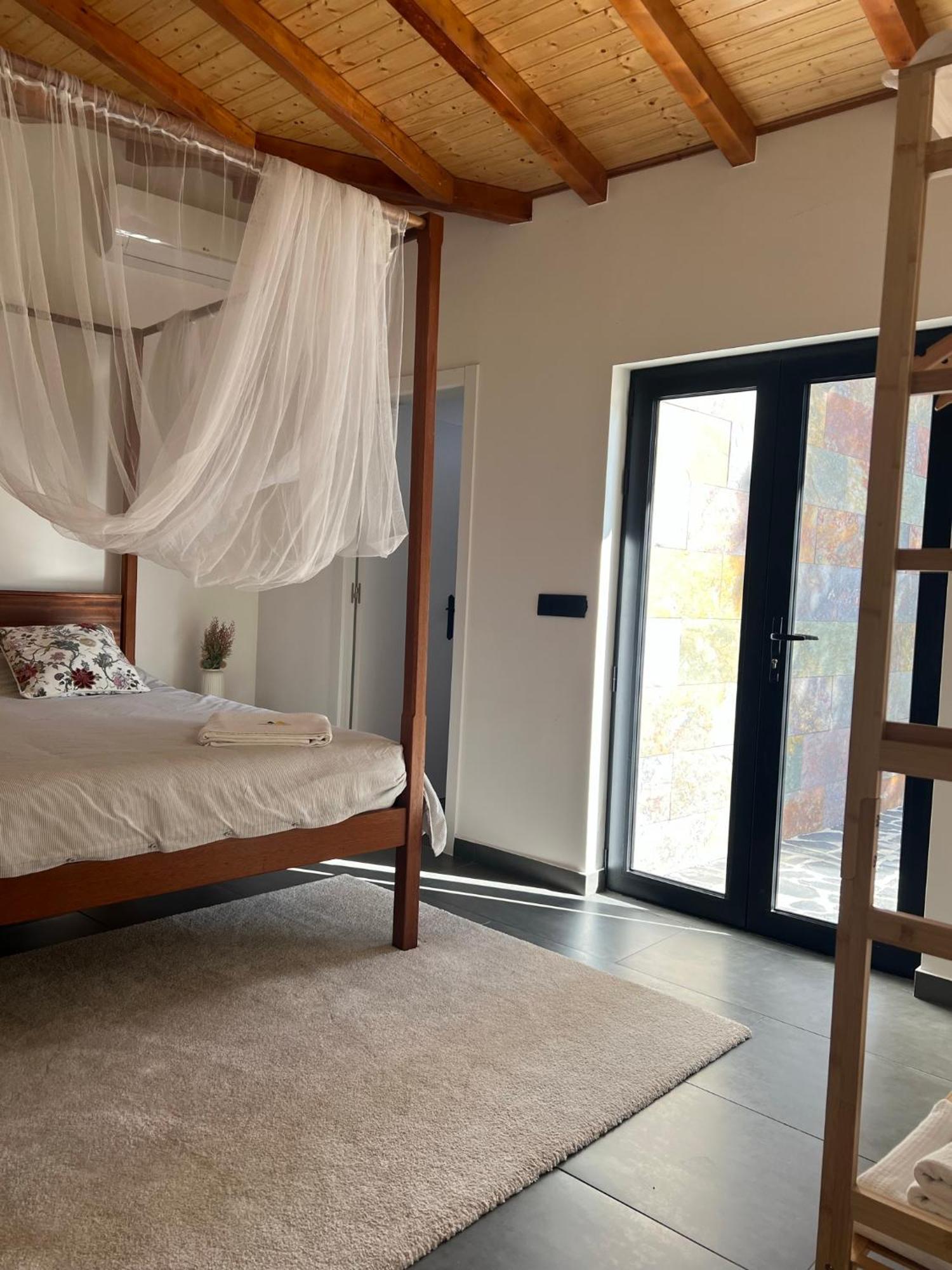 Villa Casa Bizarra à Castanheira de Pera Chambre photo