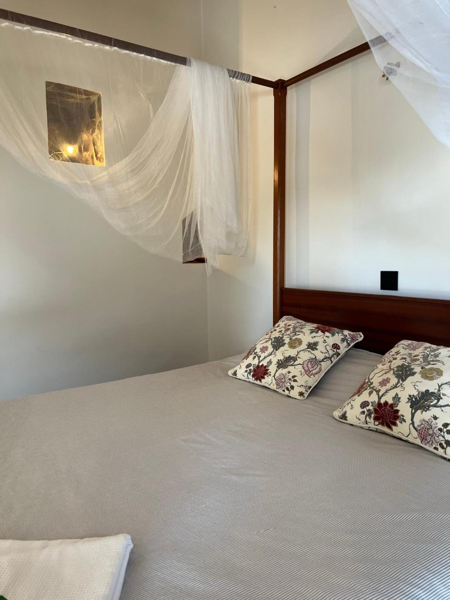 Villa Casa Bizarra à Castanheira de Pera Chambre photo