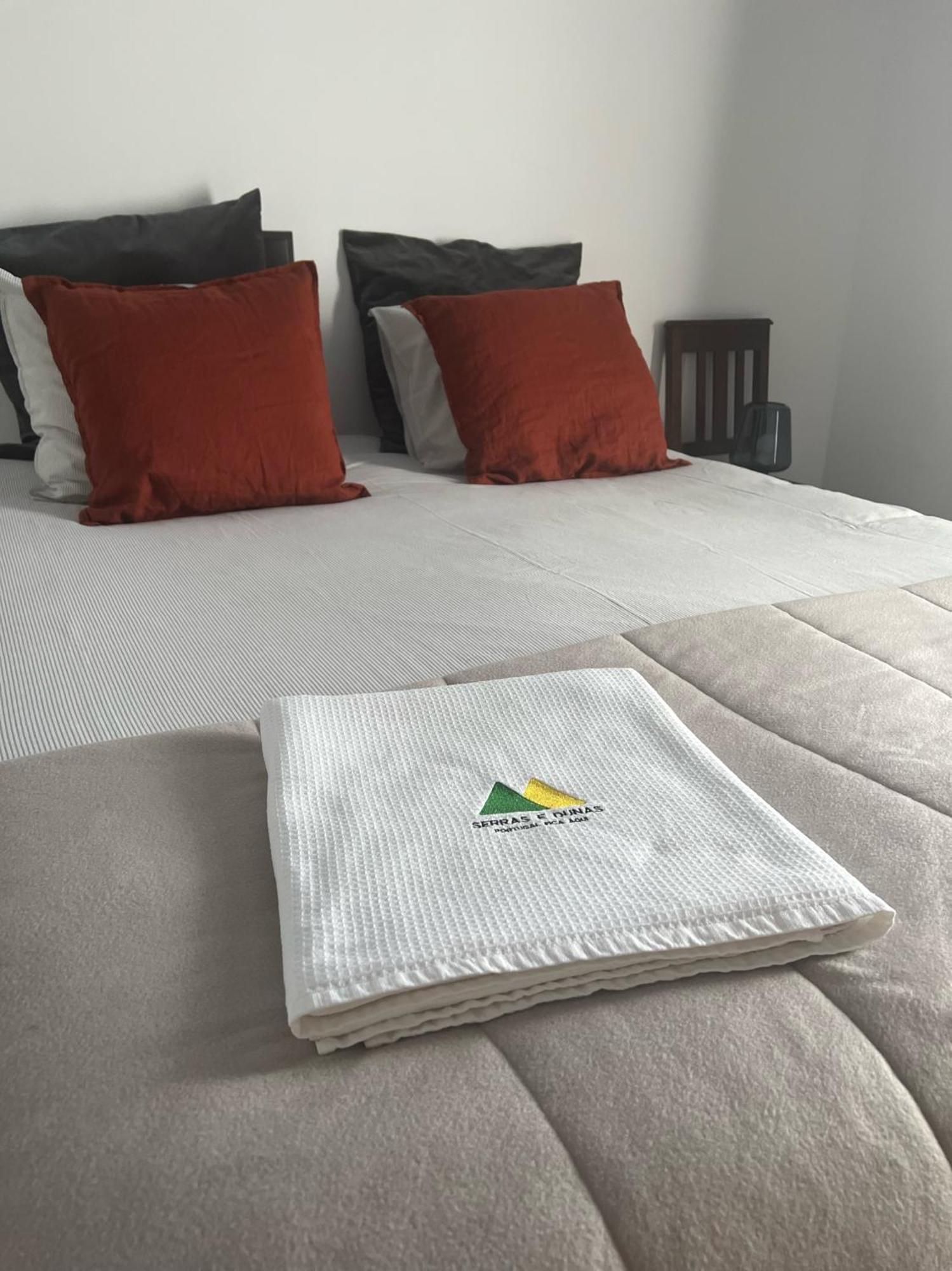 Villa Casa Bizarra à Castanheira de Pera Chambre photo
